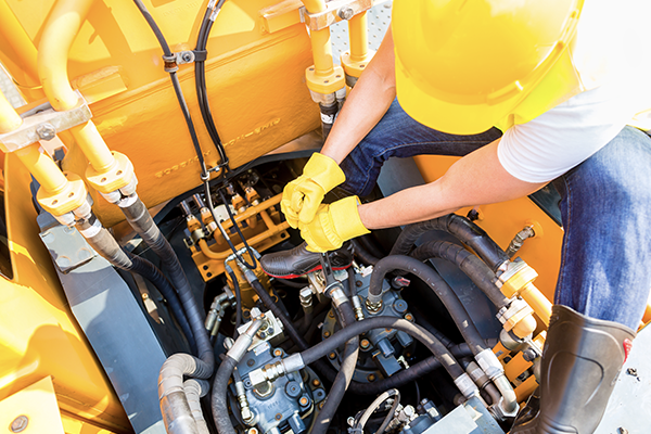 重機修理（入庫修理）